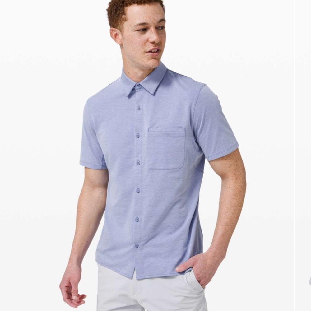 Lululemon Commission Short Sleeve Shirt
Harbor Blue / White size medium